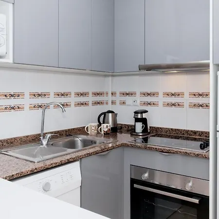 Apollo Del Mar Apartment